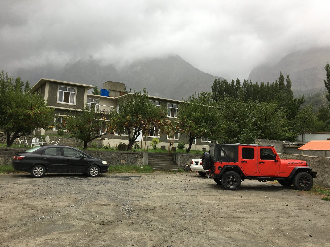 Tourist Inn quick facts lounge